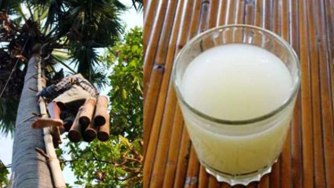 Petugas Bandara Sita Sebotol Tuak Bawaan Anggota Jemaah Calon Haji