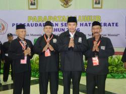Menpora Jadi Warga Kehormatan Persaudaraan Setia Hati Terate