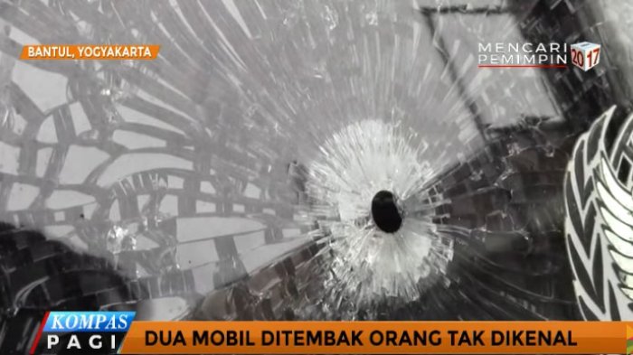 Duit Rp 300 Juta Hasil Rampokan Berserakan di Jalan Jadi Rebutan Warga