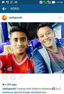M Taufiq Pajang Foto Bersama Samsul Arif yang Disebutnya Del Piero Indonesia