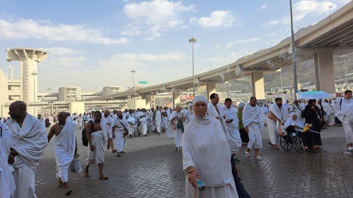 PPIH: Jemaah Haji yang Nafar Awal Mulai Tinggalkan Mina Sebelum Matahari Terbenam Hari Ini