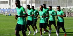 Jelang Lawan Uruguay, Pesawat Timnas Arab Saudi Bermasalah dan Mengeluarkan Percik Api