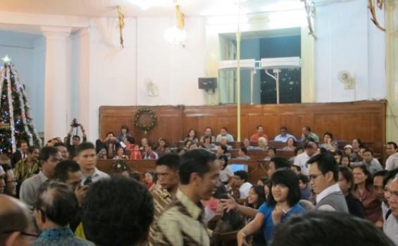 Jokowi Ingin Pastikan Umat Kristiani Aman Beribadah Malam Natal