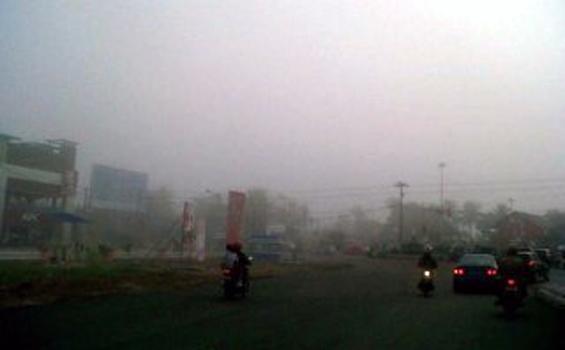 12 Penerbangan Delay Akibat Kabut di Palembang