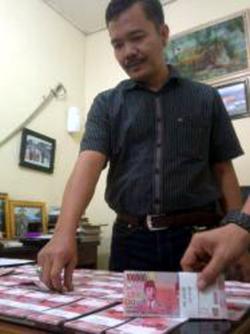 Ayu Ditangkap Polisi Sebelum Transfer Rp 110 Juta