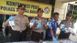Warga Serahkan 24 Senjata Rakitan secara Sukarela, Kapolres Tuba Beri Imbauan