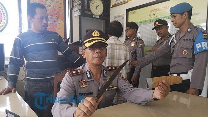 Sudarma Tebas Kepala Tetangganya karena Dendam Dipecat dari Tukang Kebun