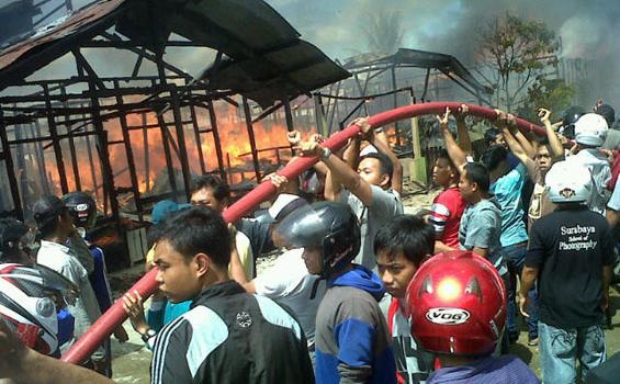 Sembilan Bangunan Ludes Terbakar di Tenggarong