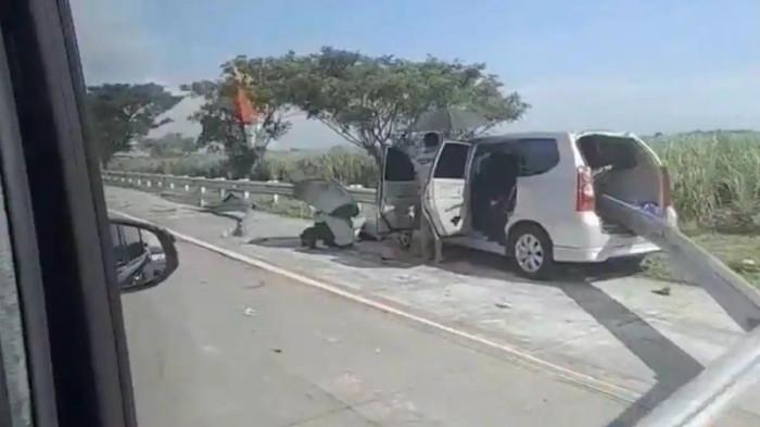 kecelakaan di tol Pejagan-Pemalang Kabupaten Tegal Jateng
