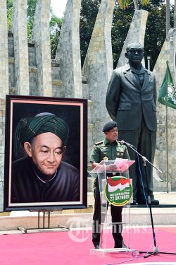 Panglima TNI : Kekuatan TNI adalah Bersama Rakyat - Ulama dan Santri