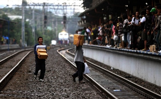 Jumlah Pemudik Natal Turun 6 Persen