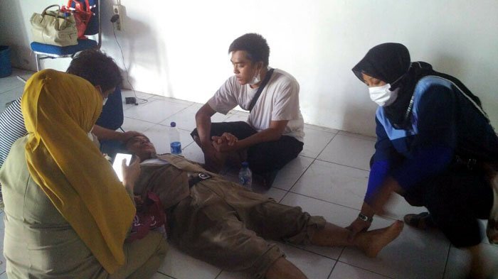 Tempat Kerjanya Terbakar, PNS Museum Bahari Kesurupan