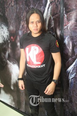 Berkunjung ke Ruang Praktik Ki Prana Lewu, Denny Cagur Heran Rasakan Jenglot Bernapas: Kok Bisa Sih?