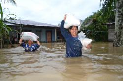 Desa Inor di Kecamatan Teupah Barat Diterjang Banjir.