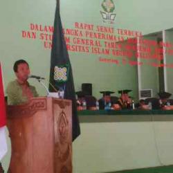 Romi Beri Kuliah Umum Islam dan Demokrasi di UIN Walisongo Semarang