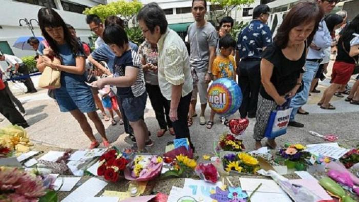 Foto-foto Banjir Karangan Bunga Untuk Lee Kuan Yew
