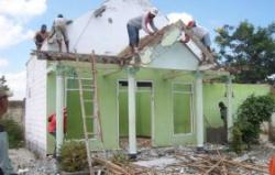Wisma Lokalisasi Kaliwungu Mulai Dibongkar