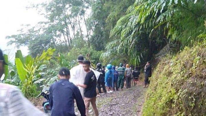Dua Warga Cianjur Tertimbun Longsor, Seorang Anak 4,5 Tahun Meninggal