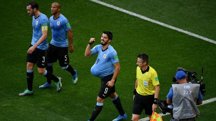 Lakukan Selebrasi Unik Usai Cetak Gol, Luis Suarez Umumkan Kehamilan Sang Istri