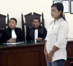 Maryati Divonis 2 Bulan Penjara Karena Menggigit Lengan Selingkuhan Suaminya