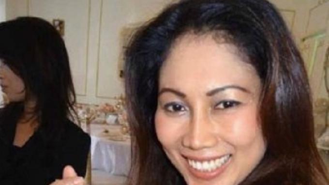 Mendiang Novy Chardon