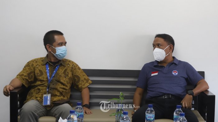 Menpora Zainudin Amali Kunjungi Kantor Tribun-Papua.com