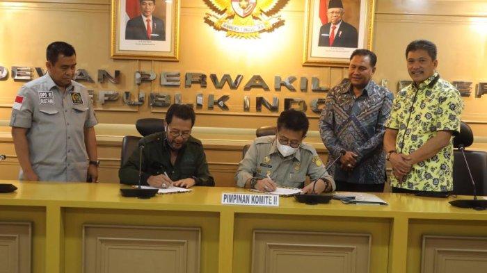 Raker Bersama Komite II DPR, Kementan Targetkan Dana KUR Mampu Dongkrak Kinerja Pertanian 2022