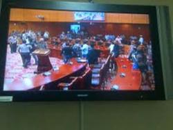 Ruang Sidang Mahkamah Konstitusi Diobrak-abrik