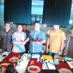 Diberi Palu Sidang, Muladi Diminta Selesaikan Konflik Golkar