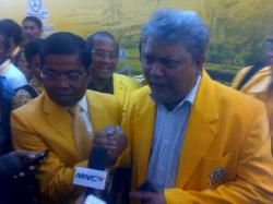 Muntasir Ancam Bentuk Golkar Perjuanga