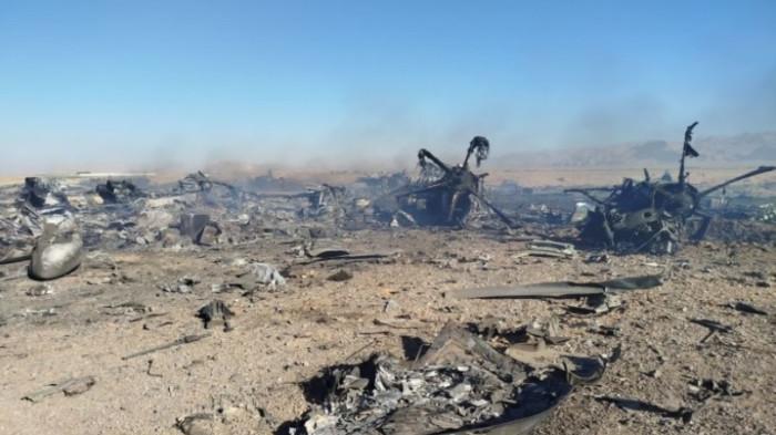 Foto dan video yang dirilis oleh pihak berwenang Iran menunjukkan puing-puing pesawat militer AS yang hancur di wilayah selatan Isfahan di Iran tengah.
