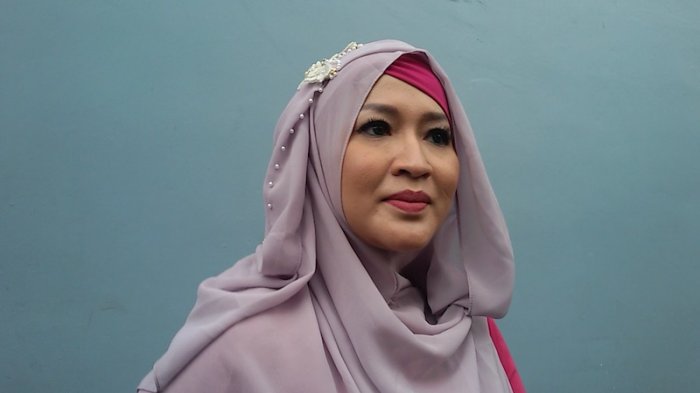 Kabar Duka, Ibunda Okie Agustina Meninggal Dunia