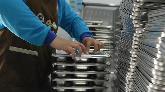 OMPRENG MBG - Ilustrasi program Makan Bergizi Gratis (MBG).