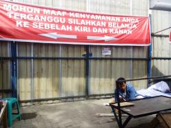 Pajus Disegel, Pengunjung Kebingungan Belanja
