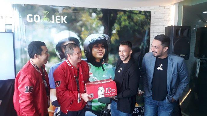 Gojek dan JD.Id Jualan Paket Sembako Seharga Rp 9.700/Hari untuk Mitra Driver