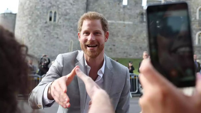 Pangeran Harry Sapa Masyarakat Jelang Pernikahan