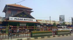 Pedagang Pasar Desak Pemerintah Pembangunan Pasar Tepat Waktu