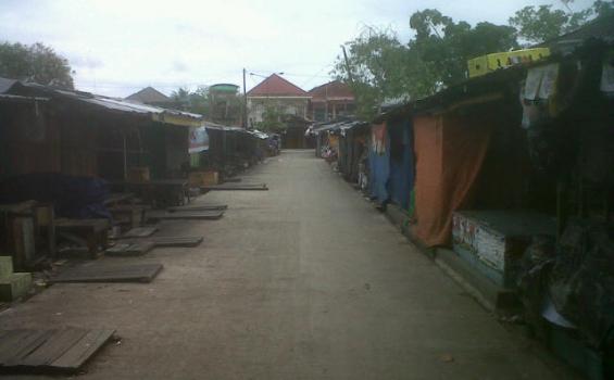 Pasar Tangga Arung Sepi Ditinggal Pergi Pedagang