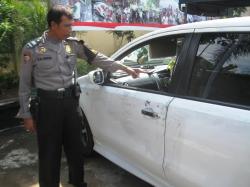 Lagi, Perampok Pecah Kaca Satroni Mobil Notaris Asal Surabaya