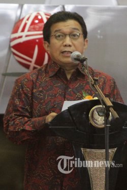 OJK: Industri Keuangan Harus Tingkatkan Daya Saing Hadapi MEA