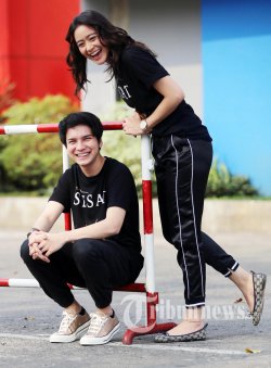 Film Sesat Hadir di Antara Tren Film Horor, Laura Theux dan Endy Arfian Tetap Optimistis