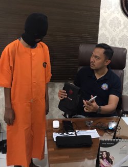 ABG Diringkus Usai Menggondol Ponsel di Dua Lokasi Berbeda