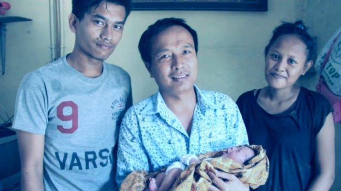 30 Pengemudi Blue Bird Dinobatkan Sebagai Pahlawan Kemanusiaan