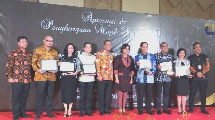 Bank Central Asia Raih Penghargaan Wajib Pajak 2019