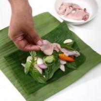 Cara Ini Bikin Pepes Ayam Lebih Gurih