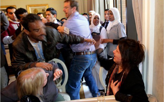 Libya Mengaku Lepaskan Perempuan yang Diperkosa Massal