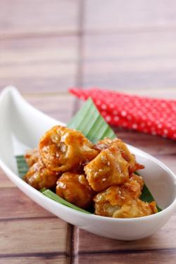 Pisang Goreng Jadi Lebih Istimewa Ketika Berbalut Wijen dan Gula Merah