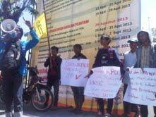 Kurang Sosialisasi Pilgub Jatim, KPUD Gresik Didemo PMII