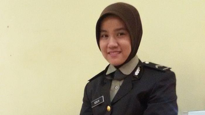 Polwan Cantik ini Sudah Hafal Alquran 20 juz