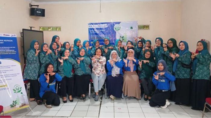 PENGABDIAN MASYARAKAT - Tim pengabdian masyarakat Universitas Terbuka yang terdiri dari dosen dan mahasiswa menyelenggarakan sosialisasi bertajuk 